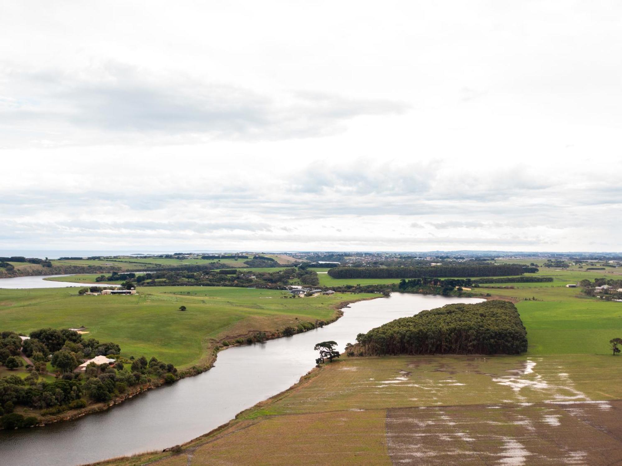 Nrma Warrnambool Riverside Holiday Park Ngoại thất bức ảnh