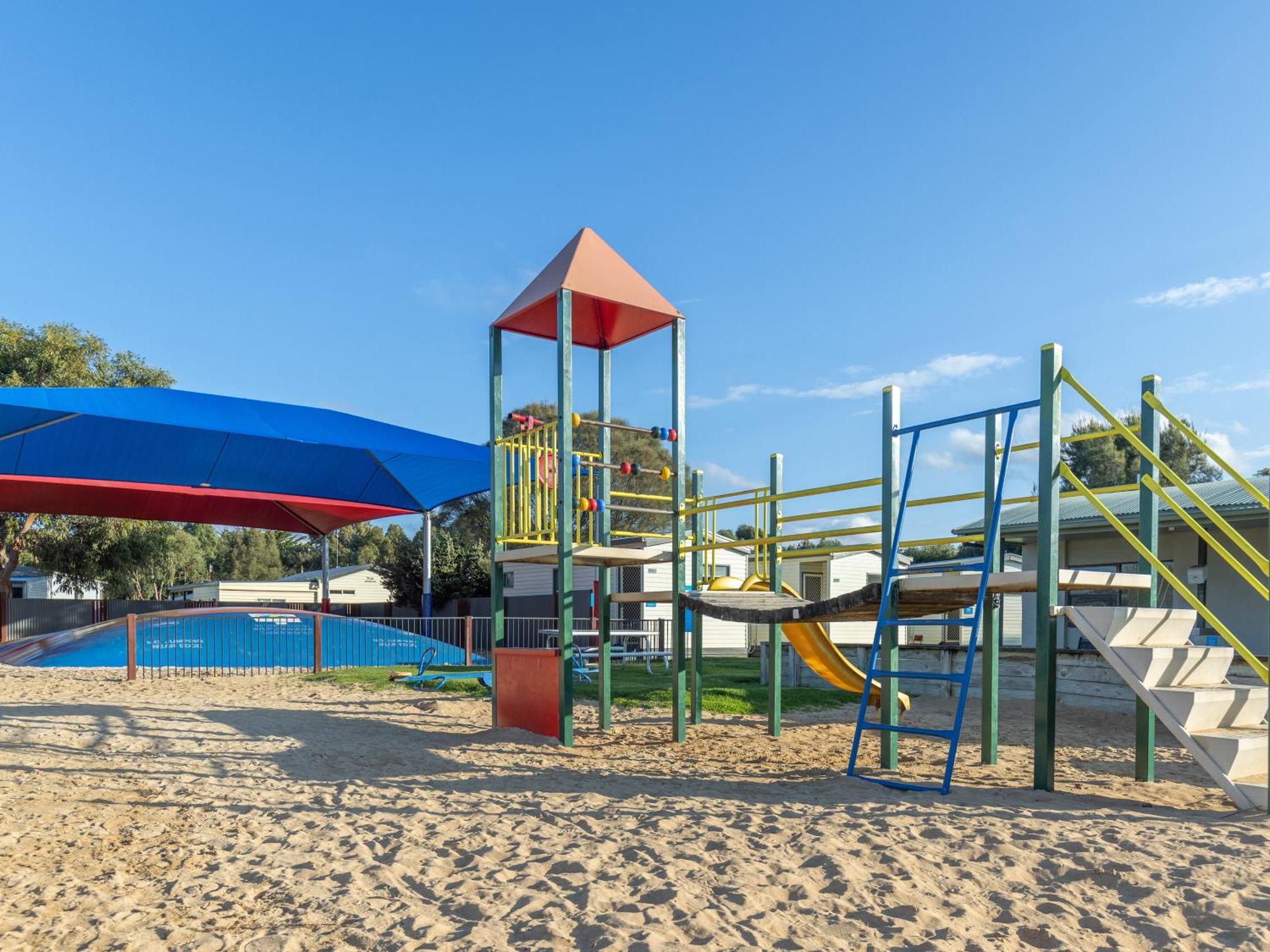 Nrma Warrnambool Riverside Holiday Park Ngoại thất bức ảnh