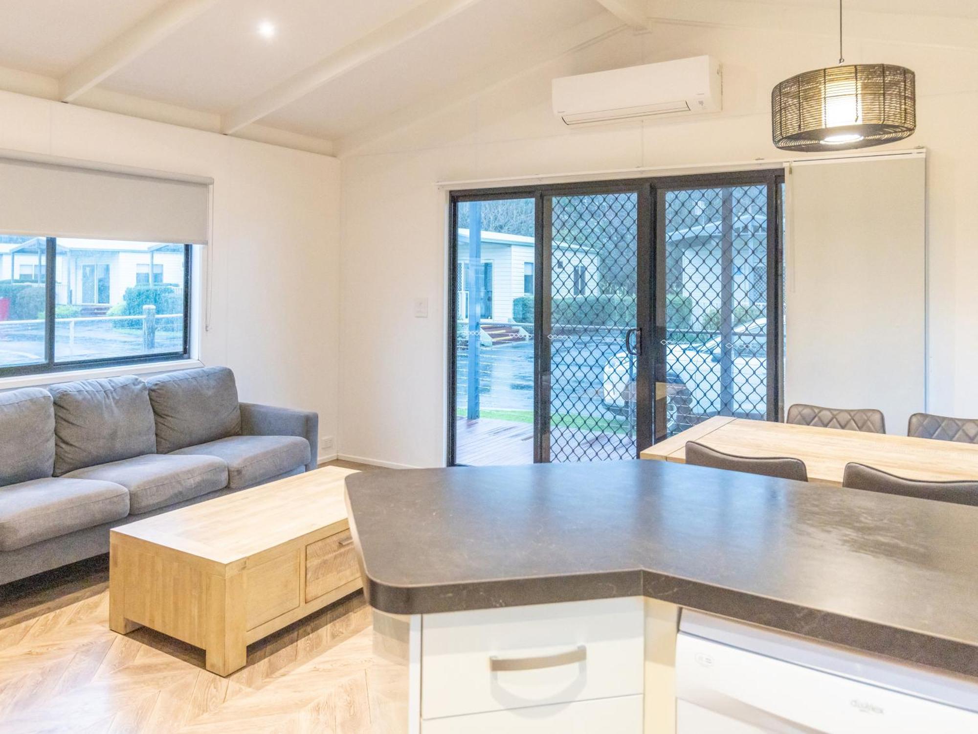Nrma Warrnambool Riverside Holiday Park Phòng bức ảnh