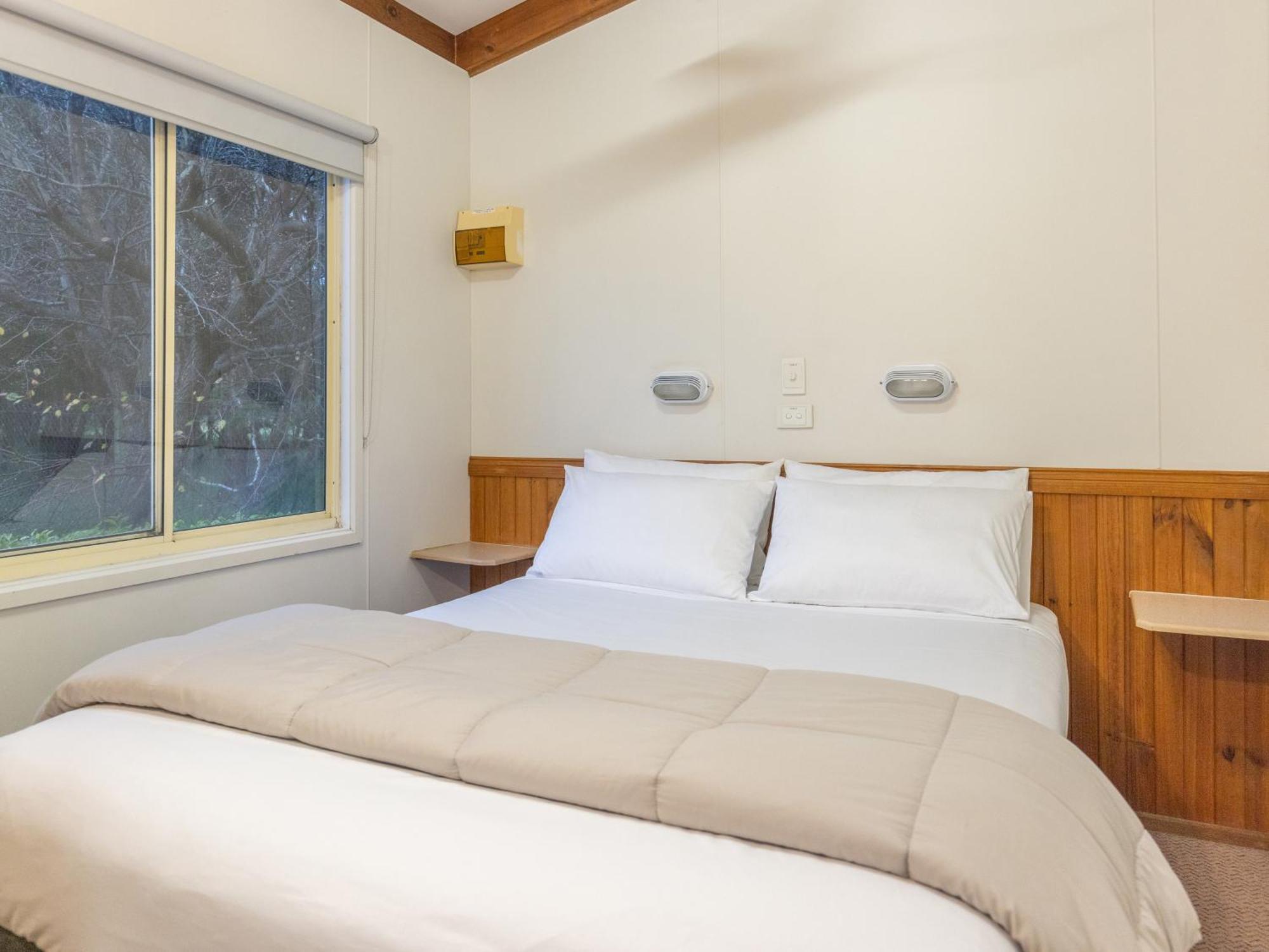 Nrma Warrnambool Riverside Holiday Park Phòng bức ảnh