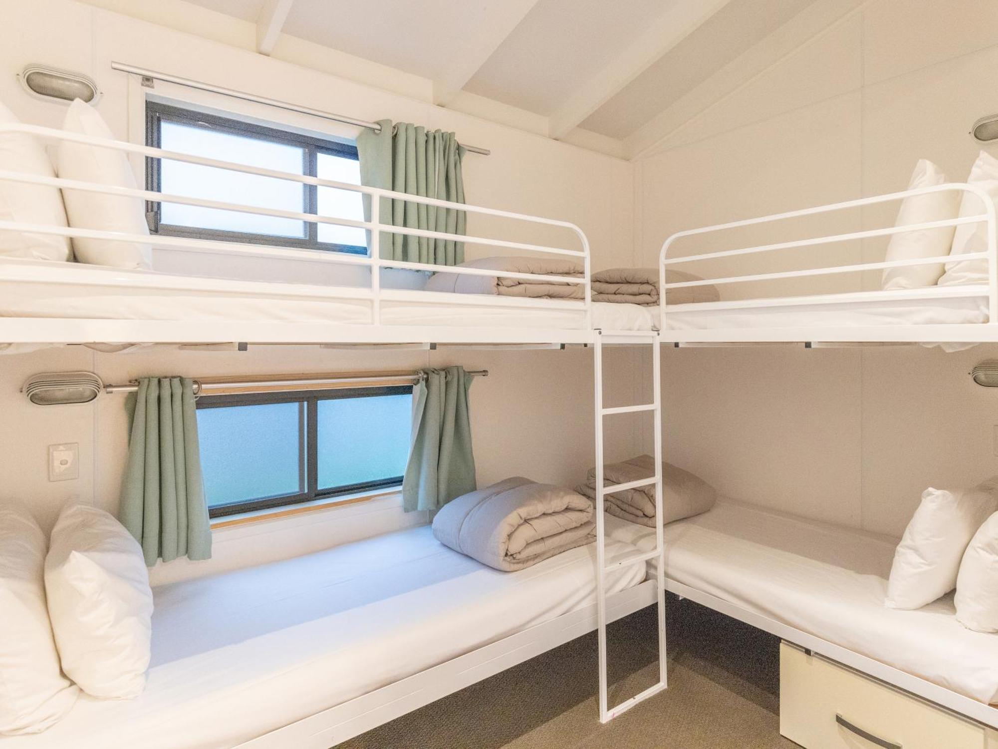Nrma Warrnambool Riverside Holiday Park Phòng bức ảnh