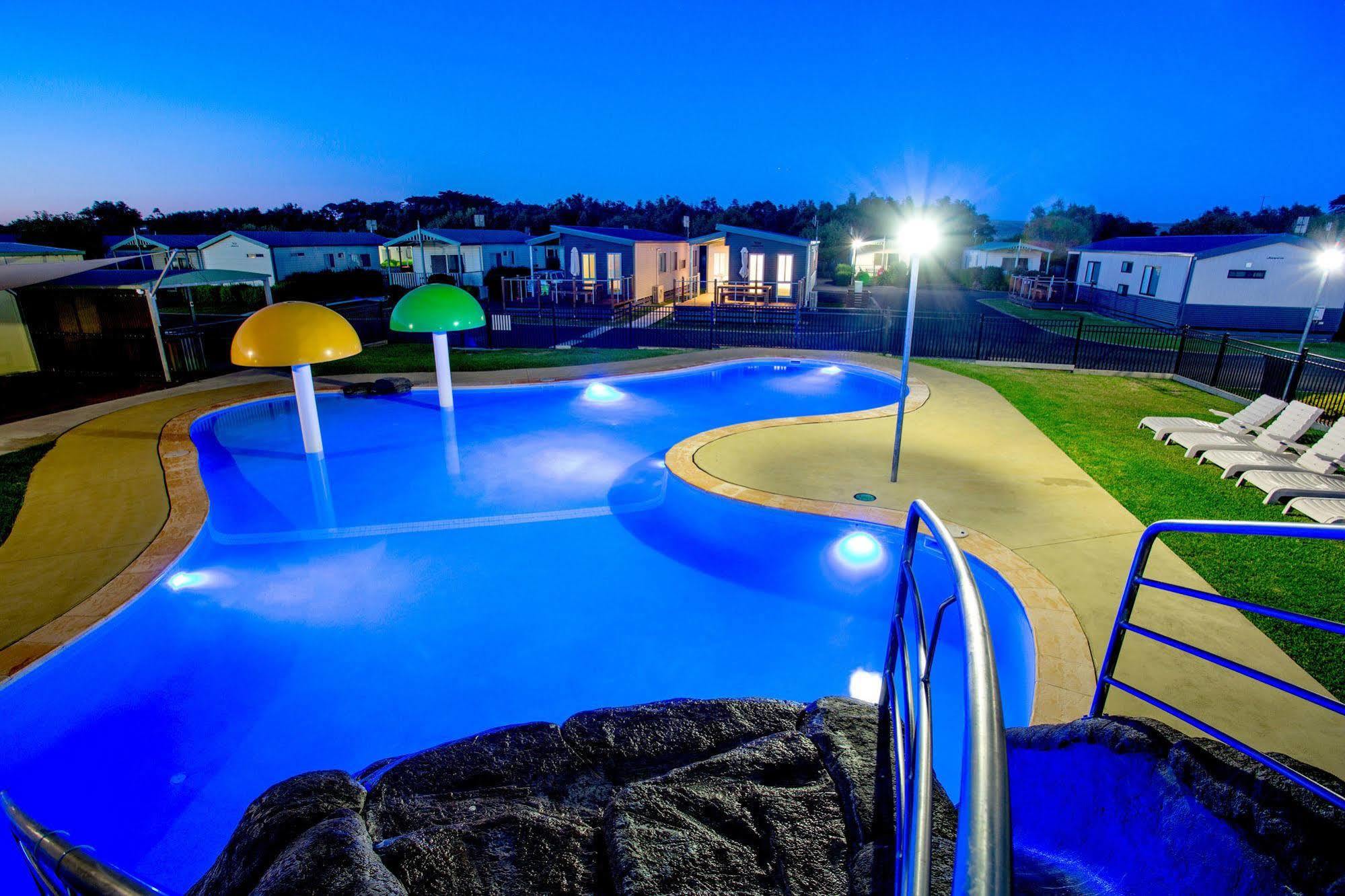 Nrma Warrnambool Riverside Holiday Park Ngoại thất bức ảnh